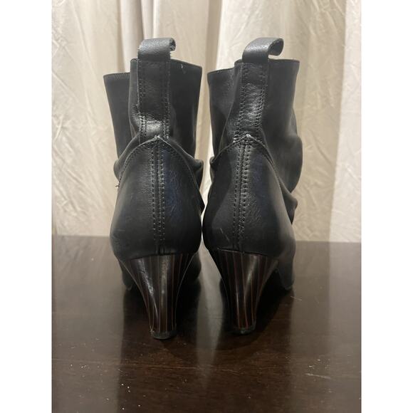 Y2K sexy Grunge Leather Kitten Heel Ankle Boots Pristine! 39 8.5 - Picture 3 of 6